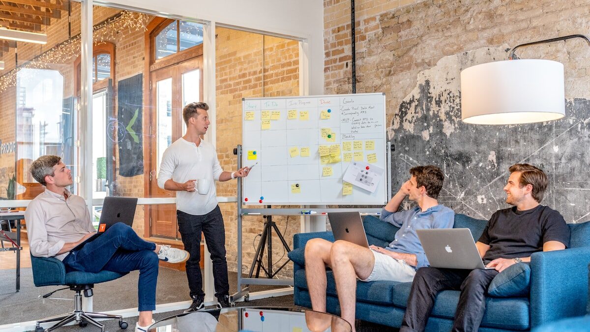 Enterprise Brand Management & Positioning Strategy: How B2B Market Leaders Build Unassailable Brand Equity & Pricing Power in 2026